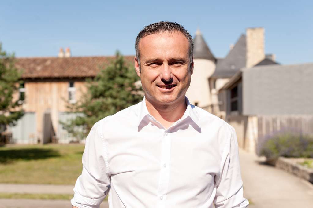 Domaine Du Normandoux, The Originals Relais Hotel Terce Exterior photo